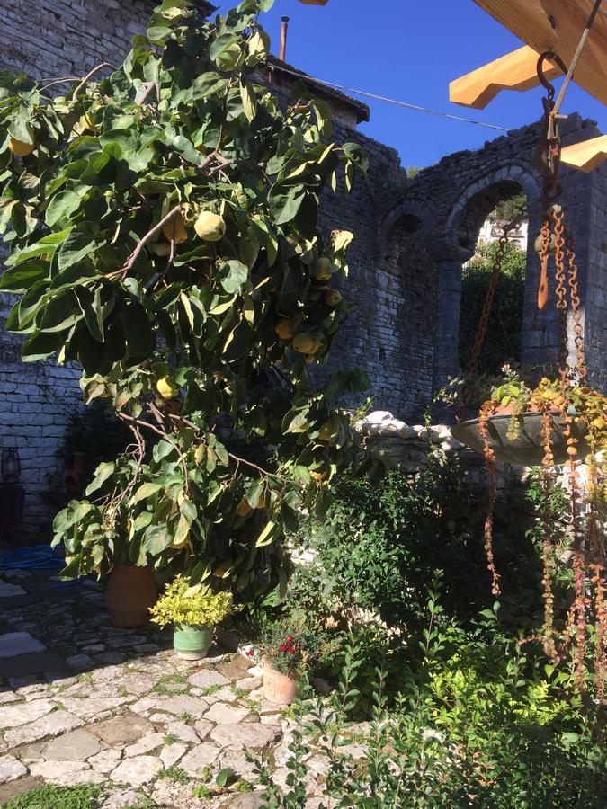 Konaku Casa de hóspedes Gjirokastër